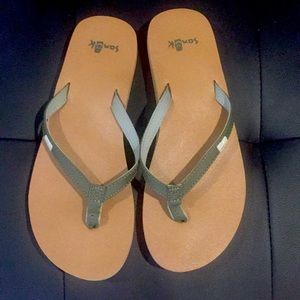 Lightly used Sanuk Sandles